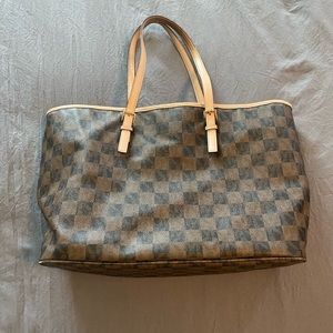 Michael Kors jet set tote
